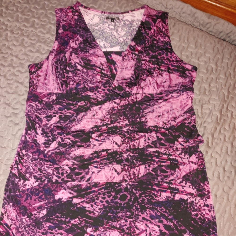 Purple/pink Printed dress size 3x